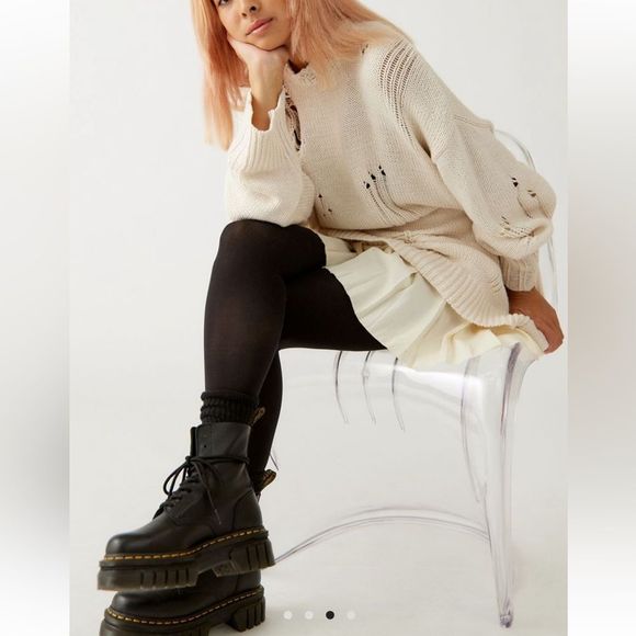 SALE 🏝️Urban Outfitters Essential Opaque Tights Black - Picture 6 of 6